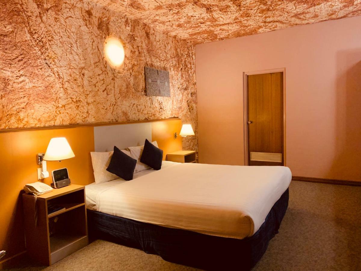 Desert Cave Hotel Coober Pedy Ngoại thất bức ảnh